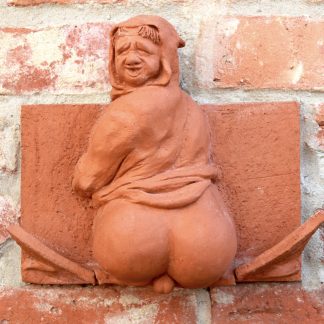 Skulptur "ENTBLÖSST" Mauerskulptur von Dirk Detlefsen