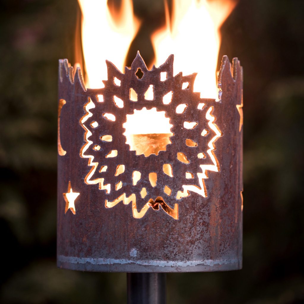 Gartenfackeln, Feuerkörbe & Feuertonnen I Lüster & Laster