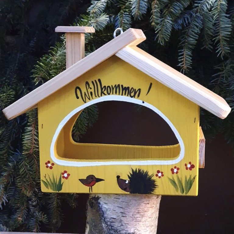 Außergewöhnliche Vogelhäuser witzig & bunt